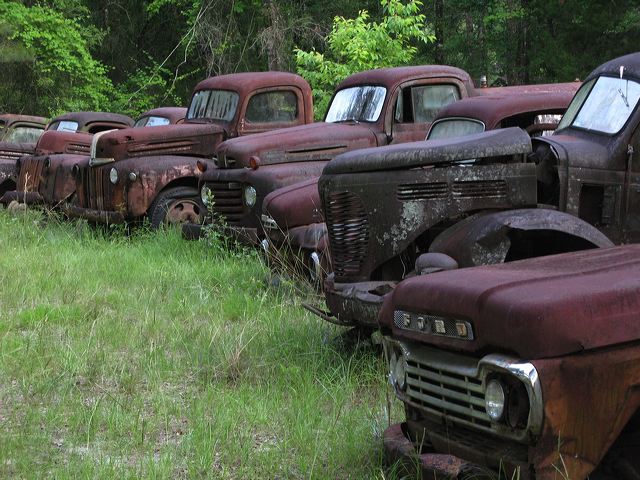 vintage_trucks.jpg