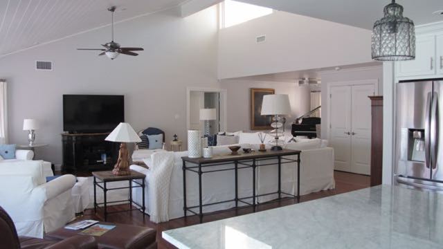 1449_hillview35.jpg